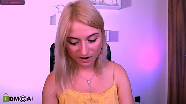 Snapshot of melisa_white1 chatting on 07.14.26 melisa white1 online show from 07.14.26