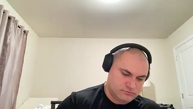 SluggishChase99 online show from 01.20.25