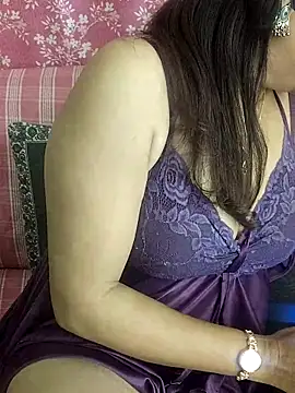 Snapshot of joya_bhabi chatting on 03.28.26 joya bhabi online show from 03.28.26