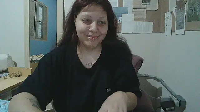 Snapshot of bbyedarling chatting on 10.27.25 bbyedarling online show from 10.27.25