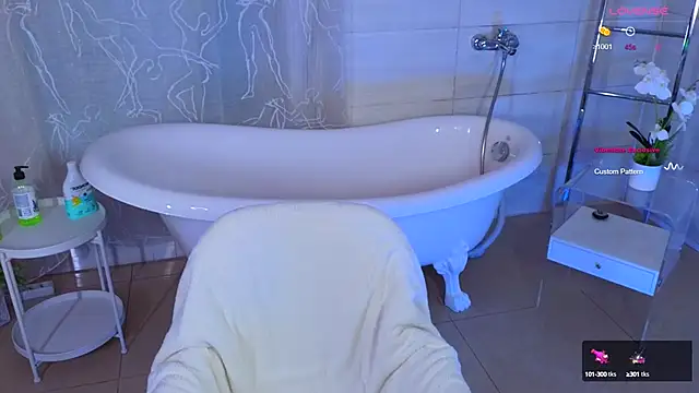 Hayle Hill online show from 02.09.25