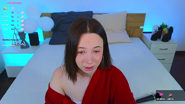 Hayle Hill online show from 03.14.25