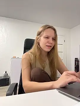 Snapshot of Ketitull chatting on 06.05.26 Ketitull online show from 06.05.26