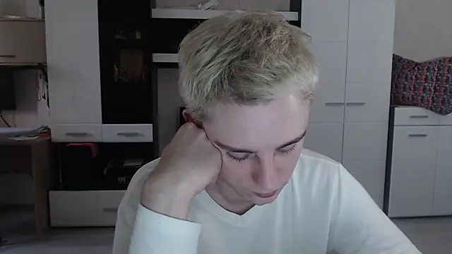 angryzan online show from 03.13.25