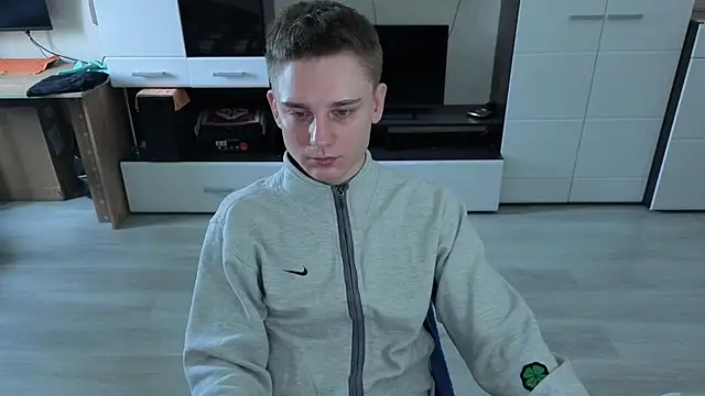 angryzan online show from 11.12.25