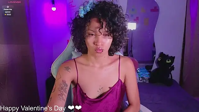 Peggy Funn online show from 02.15.26