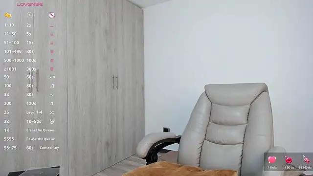  miamadison online show from 04.07.26