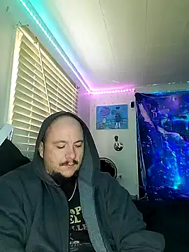 Snapshot of Spunonymous chatting on 01.10.25 Spunonymous online show from 01.10.25