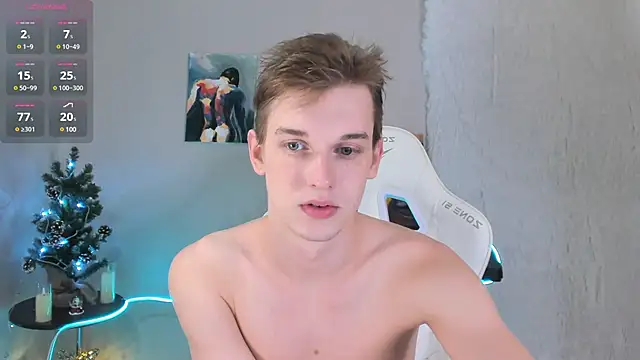 Snapshot of 4ever_dude chatting on 01.10.25 4ever dude online show from 01.10.25