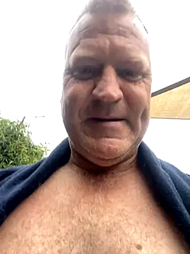 Snapshot of sexycouple109 chatting on 10.18.25 sexycouple109 online show from 10.18.25