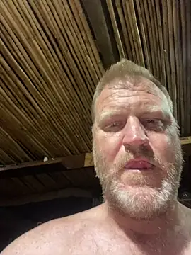 Snapshot of sexycouple109 chatting on 11.05.25 sexycouple109 online show from 11.05.25