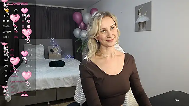 Vanessa Nowak online show from 02.25.25