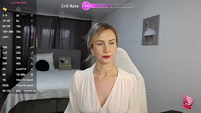 Vanessa Nowak online show from 11.07.25