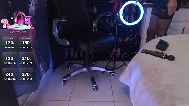 LaraReinaDelSol online show from 02.26.26