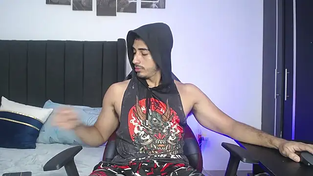 Snapshot of muscle_ares chatting on 02.26.25 muscle ares online show from 02.26.25