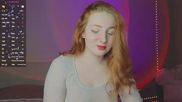 Snapshot of Miss_Ida_ chatting on 12.12.24 Miss Ida online show from 12.12.24