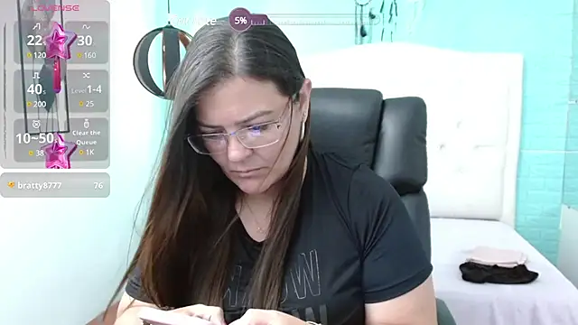 MsJossie online show from 02.05.25