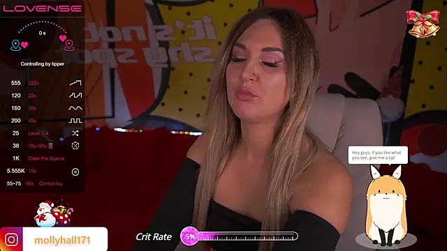 Snapshot of MollyHallss chatting on 12.19.24 MollyHallss online show from 12.19.24