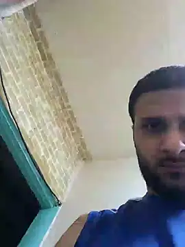 Snapshot of Fucklover011 chatting on 10.07.25 Fucklover011 online show from 10.07.25