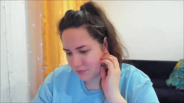  madalexa  online show from 04.24.26