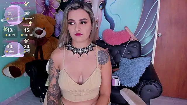 mia bigtits17 online show from 02.22.26