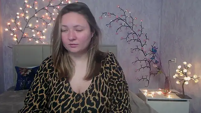 SallyVerda online show from 04.17.26