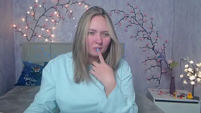 SallyVerda online show from 04.30.26
