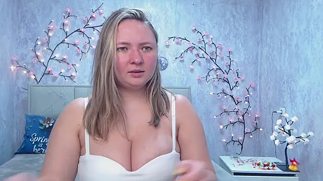 SallyVerda online show from 05.11.26