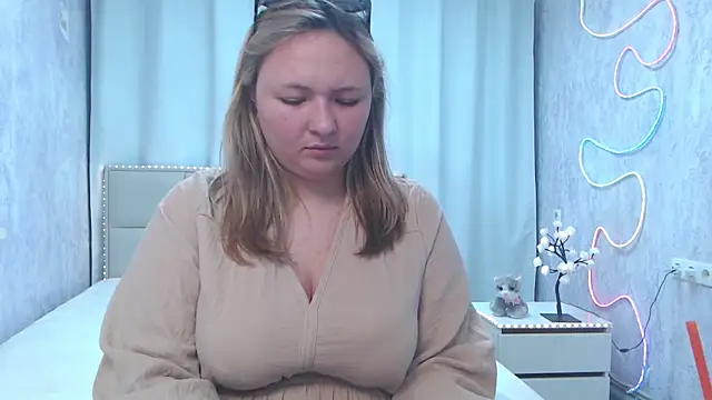 SallyVerda online show from 07.03.26