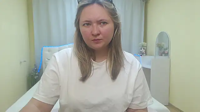 SallyVerda online show from 07.13.26