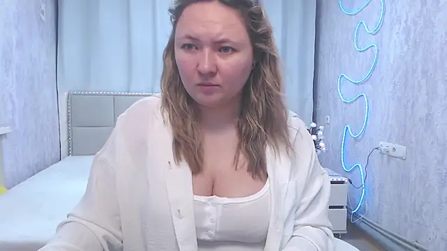 SallyVerda online show from 07.16.26
