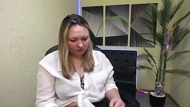 SallyVerda online show from 07.28.26