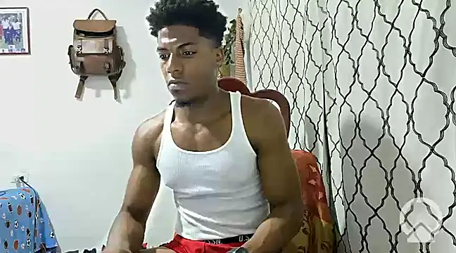 Snapshot of andrews2399 chatting on 01.19.25 andrews2399 online show from 01.19.25