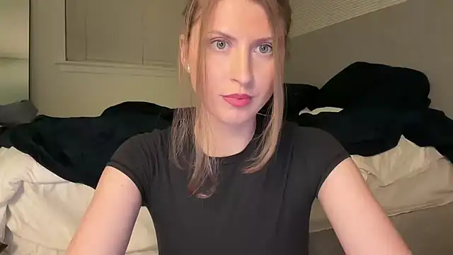 YUMIandbigWOLF online show from 07.28.26