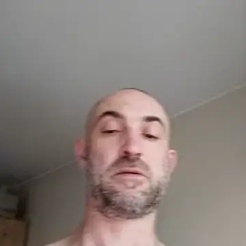 Snapshot of niesmialy39oon chatting on 05.24.26 niesmialy39oon online show from 05.24.26