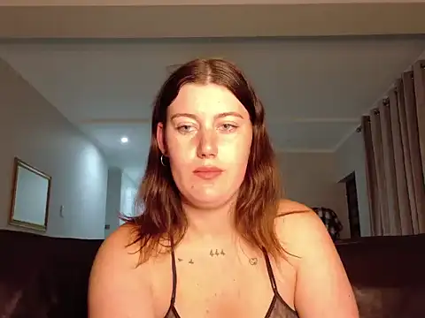 C1eopatra online show from 03.07.26