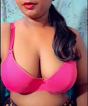 Snapshot of SLteena chatting on 06.19.26 SLteena online show from 06.19.26