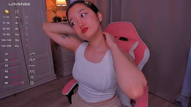 FreyaRaya online show from 01.16.25