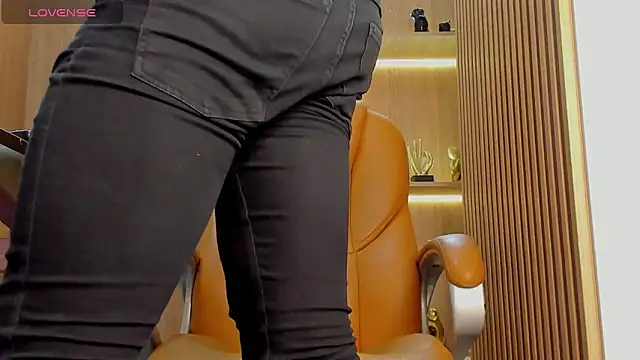 Snapshot of George_Diesell chatting on 02.02.25 George Diesell online show from 02.02.25