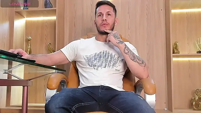 Snapshot of George_Diesell chatting on 02.03.25 George Diesell online show from 02.03.25