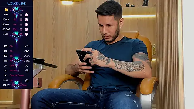 Snapshot of George_Diesell chatting on 02.09.25 George Diesell online show from 02.09.25