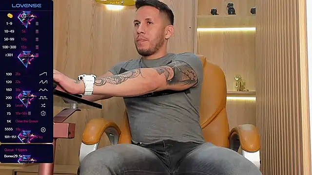 Snapshot of George_Diesell chatting on 02.17.25 George Diesell online show from 02.17.25