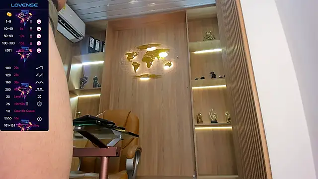 Snapshot of George_Diesell chatting on 03.12.25 George Diesell online show from 03.12.25