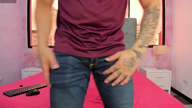 Snapshot of George_Diesell chatting on 03.14.25 George Diesell online show from 03.14.25