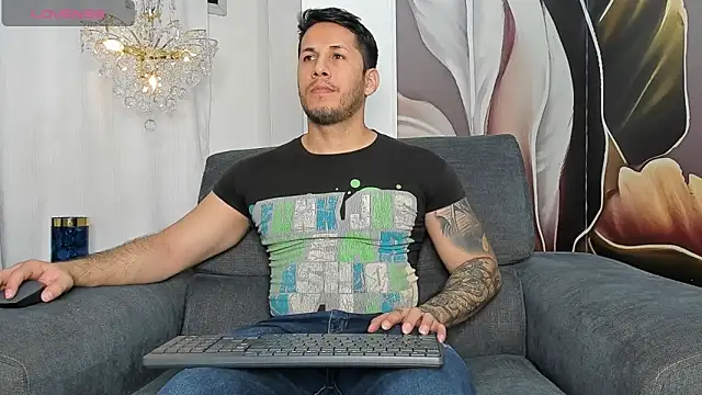 Snapshot of George_Diesell chatting on 01.05.26 George Diesell online show from 01.05.26