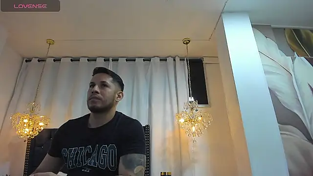 Snapshot of George_Diesell chatting on 01.11.26 George Diesell online show from 01.11.26