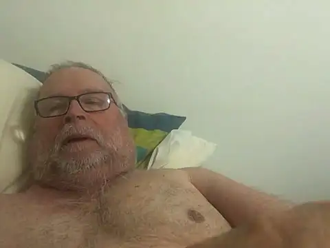 Snapshot of Drummajor chatting on 06.13.26 Drummajor online show from 06.13.26