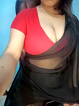 Snapshot of Dayna-36 chatting on 01.08.25 Dayna-36 online show from 01.08.25