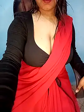 Snapshot of Dayna-36 chatting on 01.11.25 Dayna-36 online show from 01.11.25