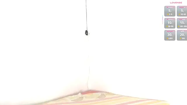 Snapshot of seductivespellvagina80 chatting on 04.22.26 seductivespellvagina80 online show from 04.22.26